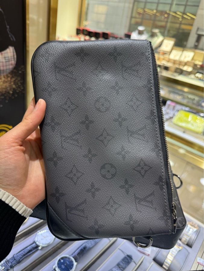 Louis Vuitton 路易威登 Trio黑武士三合一郵差包 芯片款無小子袋-7
