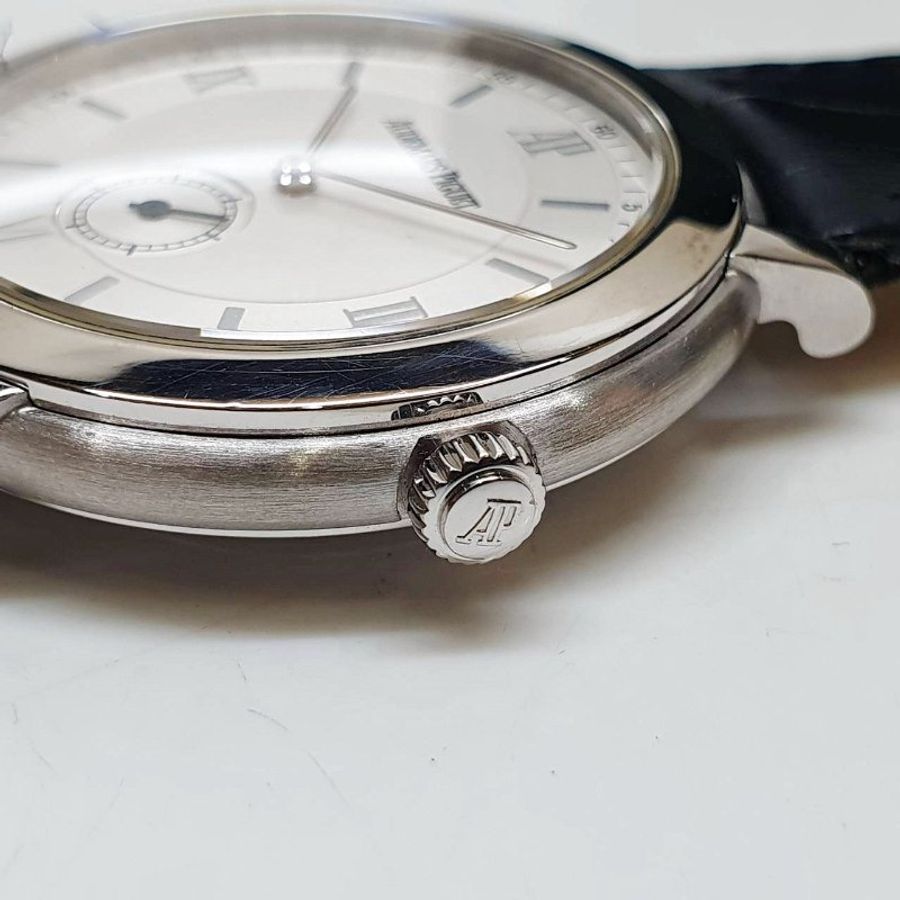 【大眾名錶】Audemars Piguet 愛彼 15056BC Jules Audemars系列 18K白金 薄型腕錶 底蓋裸空 原廠帶扣 錶徑36mm B1417-5