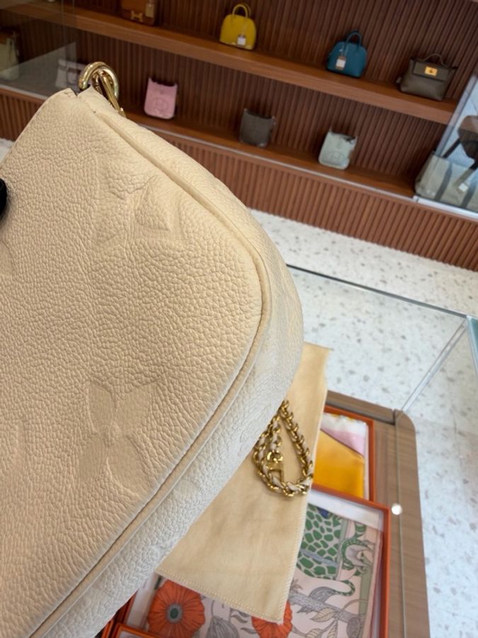 Louis Vuitton 路易威登 奶昔白四合一(芯片款)-6