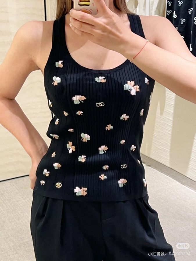 Chanel 小背心 (有備用包)-1