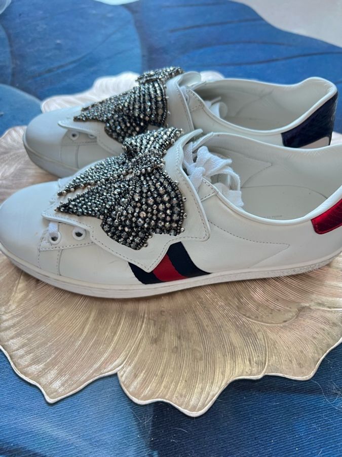 Gucci鞋38碼裝飾品可以取下來-1