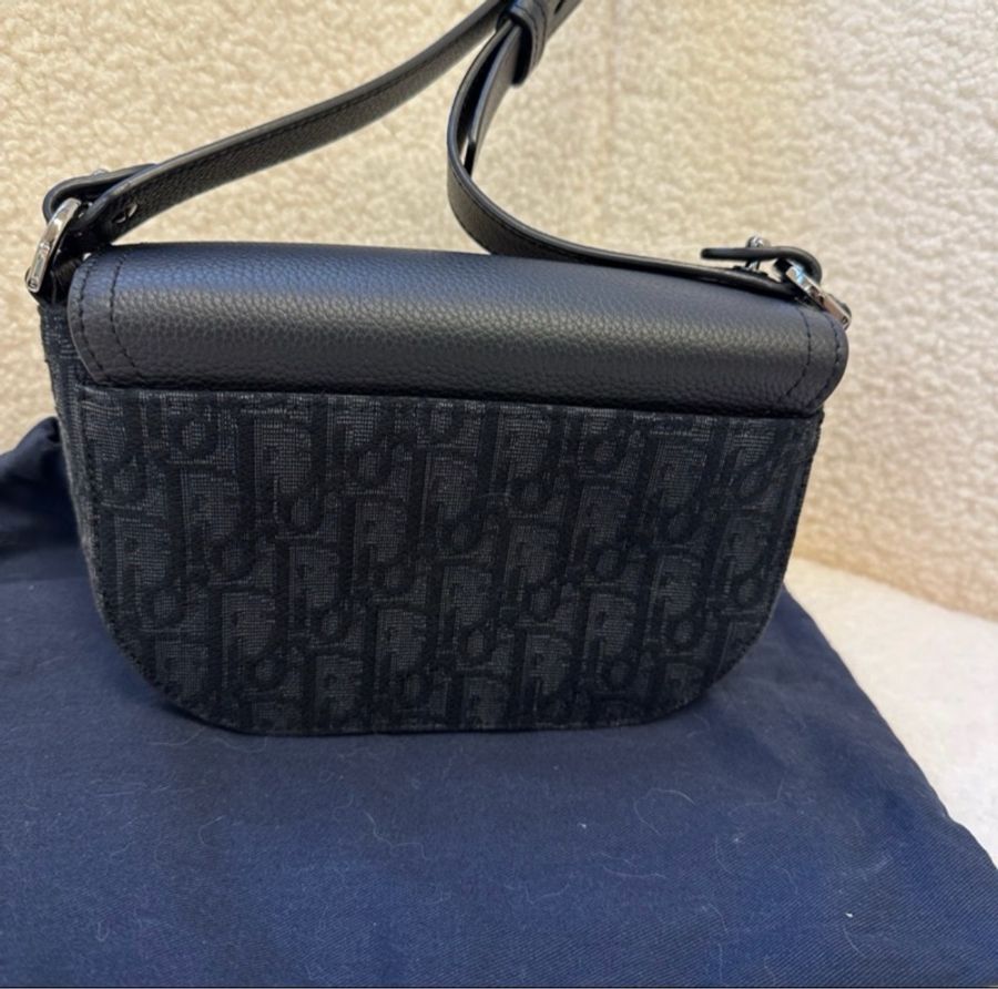 Dior迪奧新款黑花信使包弓鞍包mini-7