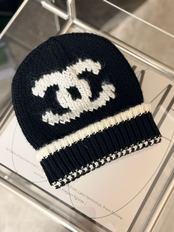 Chanel 26A 雙C Logo 針織冷帽-0