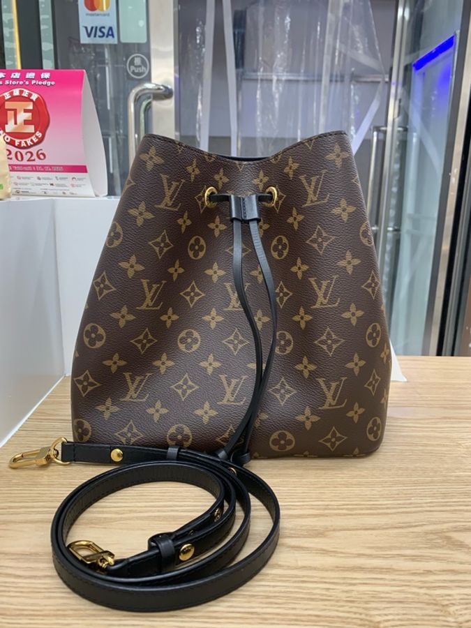 LV neonoe Black Bucket-0