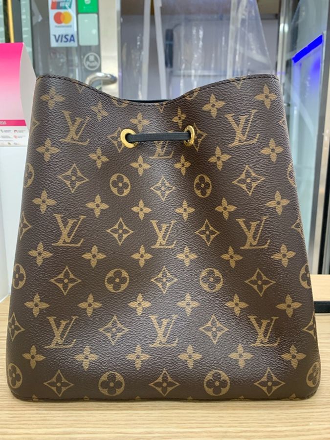 LV neonoe Black Bucket-1