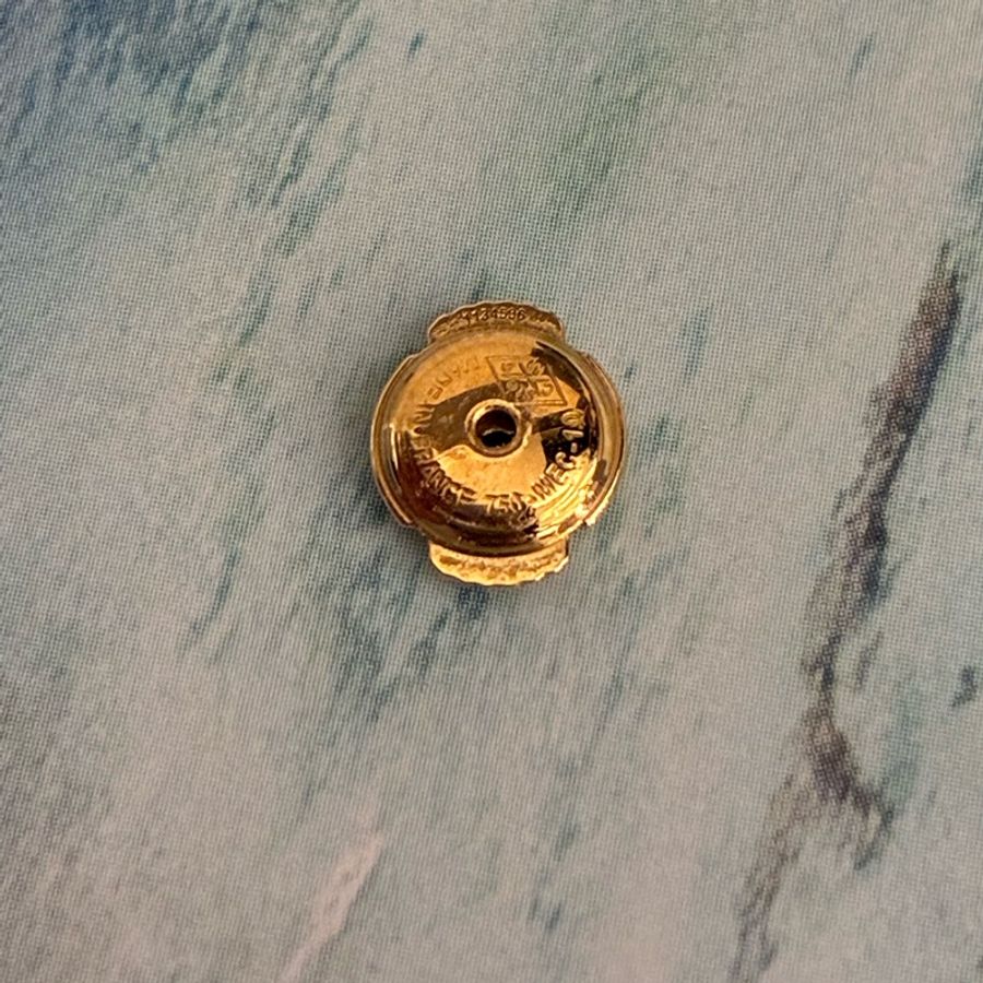 Dior Rose des Vents 系列黃K金鑽石珍珠母貝鈴蘭花耳環-11