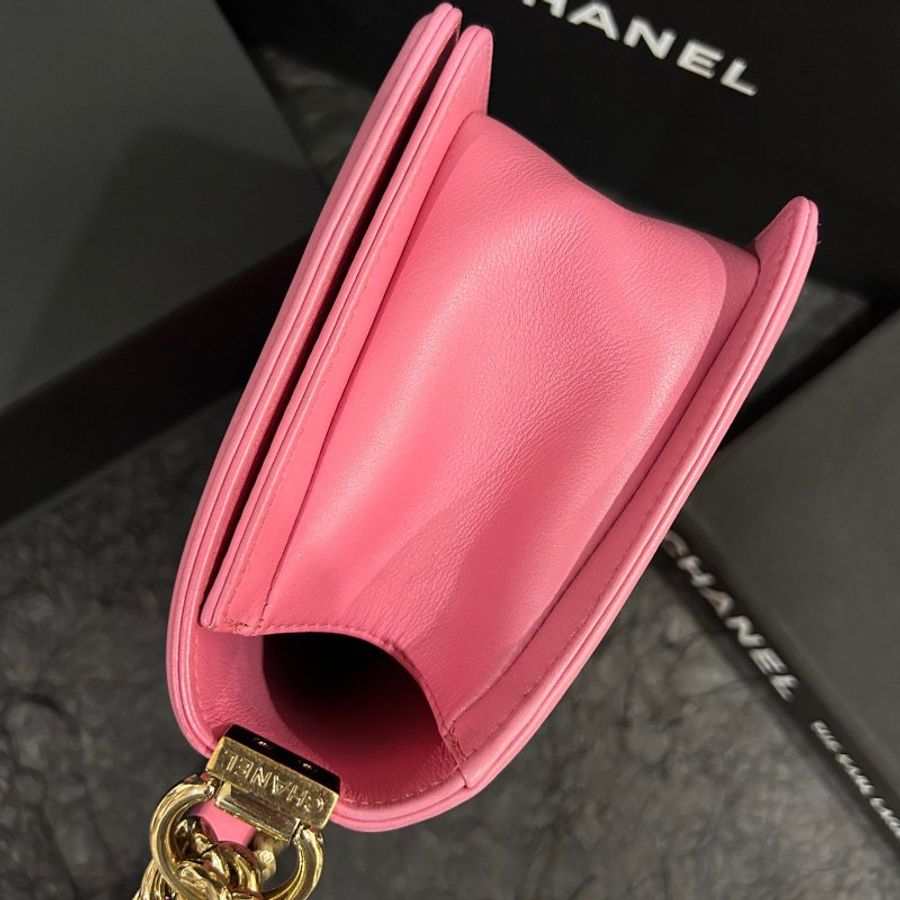 香奈兒/Chanel Leboy中號粉色金扣鏈條肩背包-2