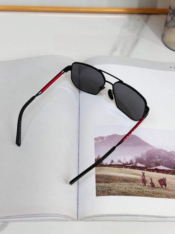 PRADA 普拉達 黑色飛行員式休閒墨鏡 側面品牌logo標 配盒-4