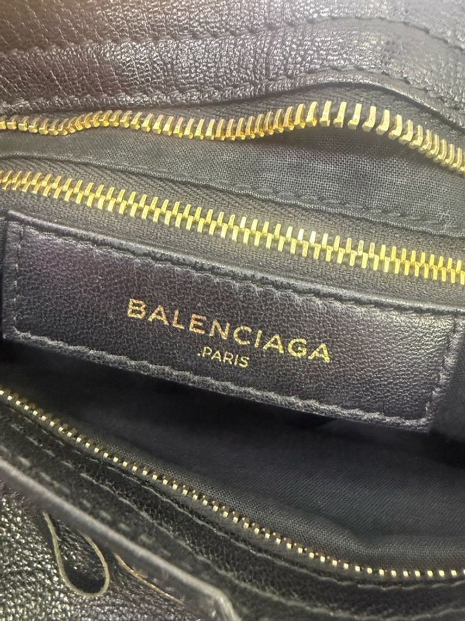 Balenciaga City Handbag-4