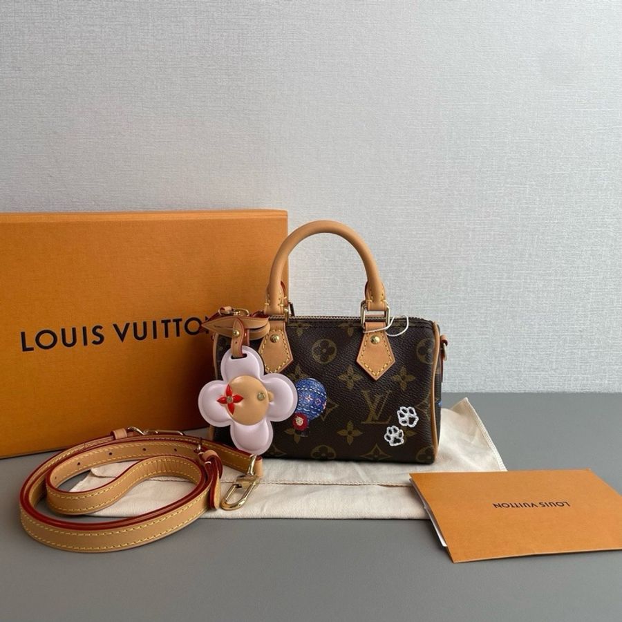 Louis Vuitton 路易威登👑 聖誕限量🎄speedy nano 99新 芯片款-1