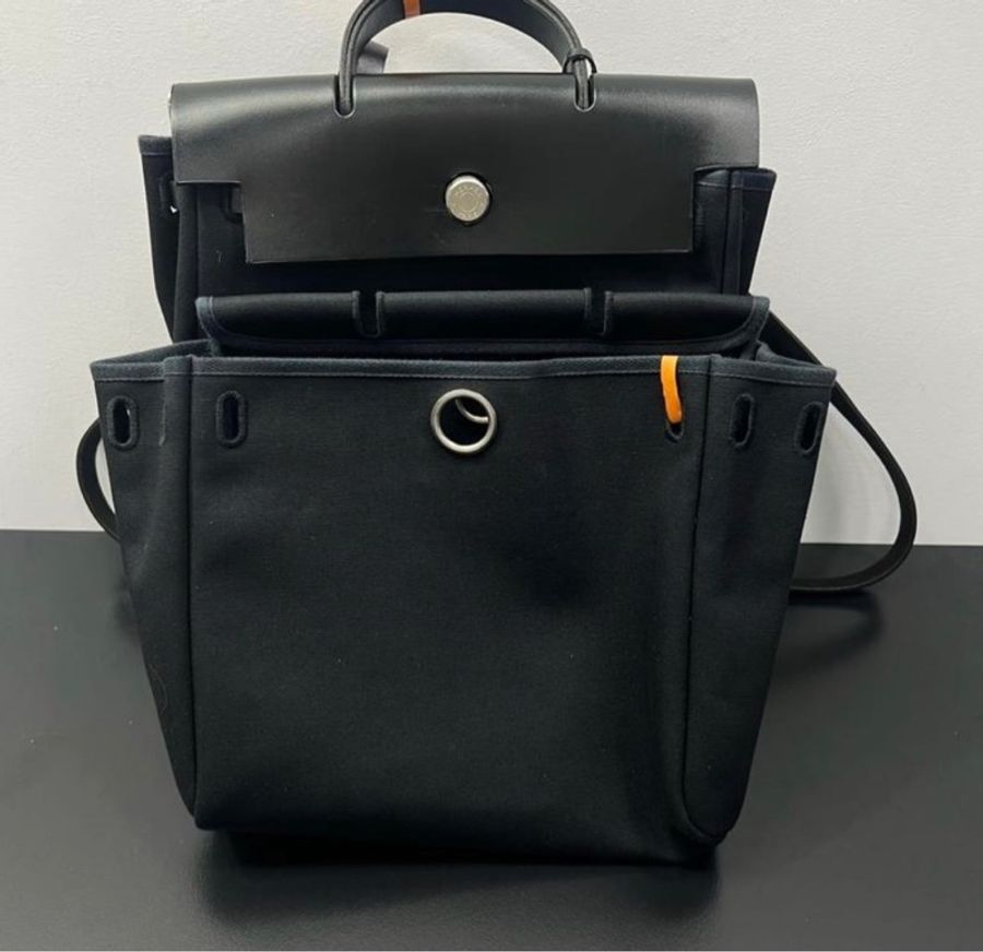 愛馬仕 Hermes 黑銀後背包 Herbag 31 28*33-0