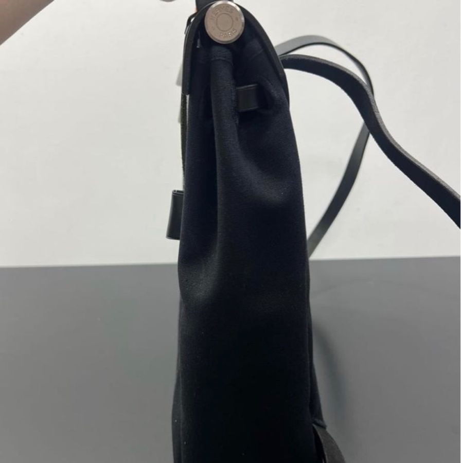 愛馬仕 Hermes 黑銀後背包 Herbag 31 28*33-10