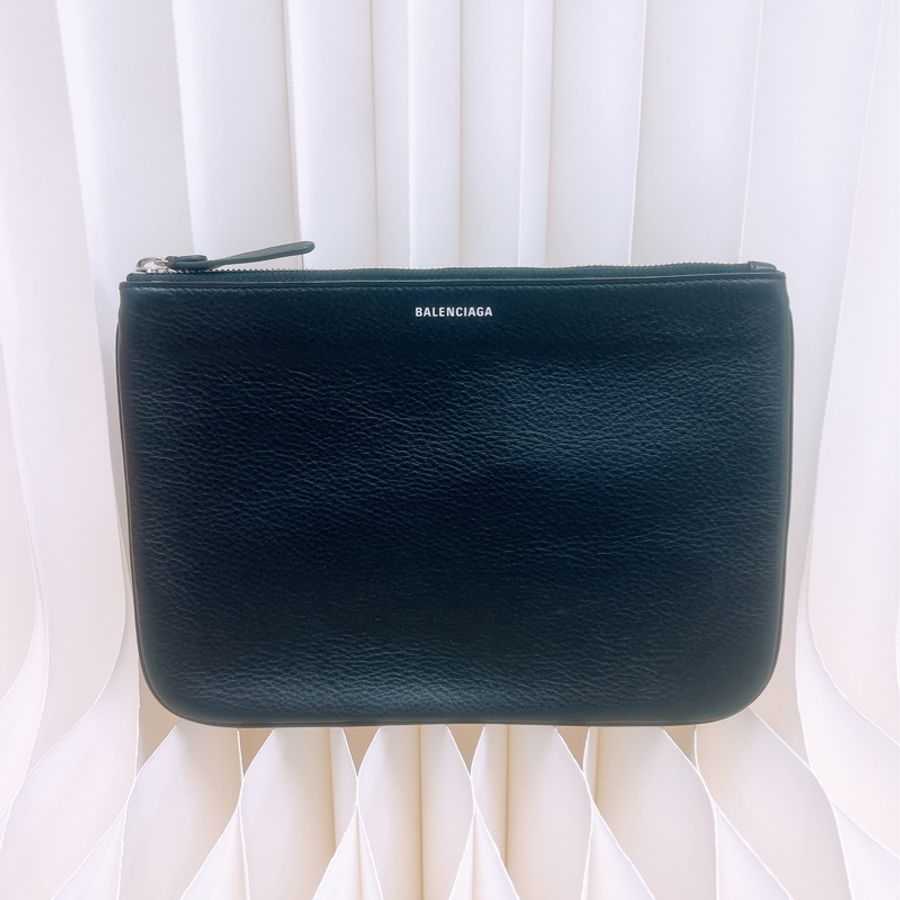 Balenciaga 黑色手拿包/ 收納袋 26cm-0