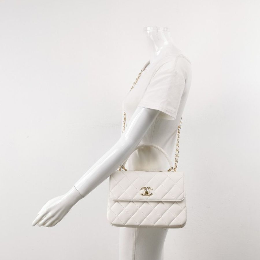 Chanel Trendy CC中羊皮純色菱格絎縫金屬板斜挎包單肩包-1
