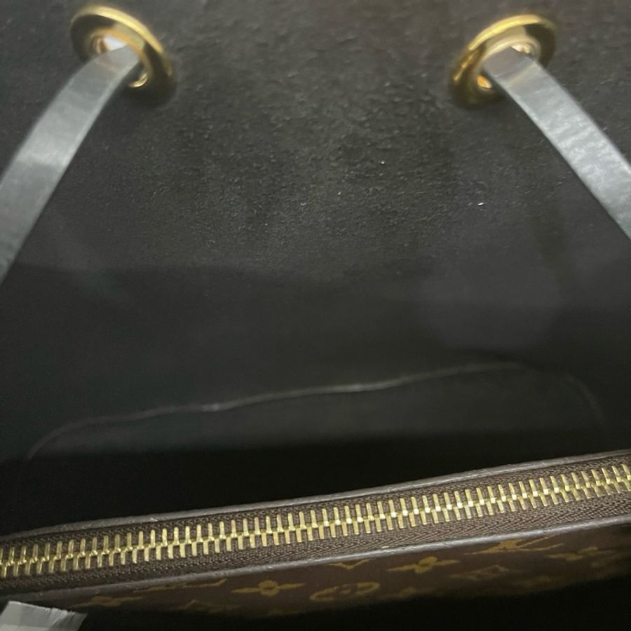 路易威登Louis Vuitton 黑水桶單肩包-9