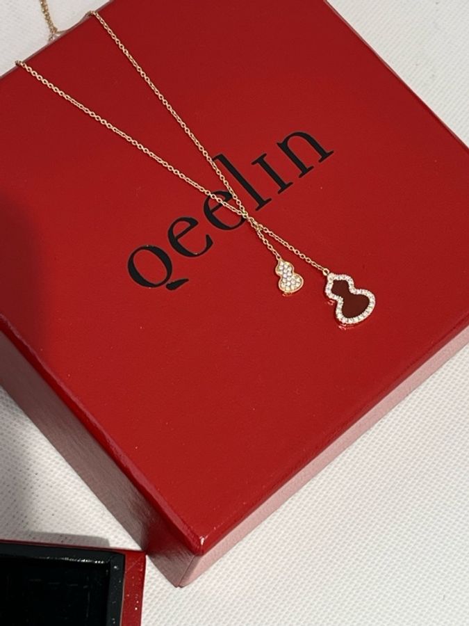 Qeelin/麒麟Wulu系列 18K玫瑰金紅瑪瑙葫蘆項鍊 24年-3