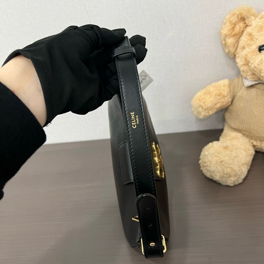 Celine/賽琳 黑金AVA TRIOMPHE腋下包 單肩包-6