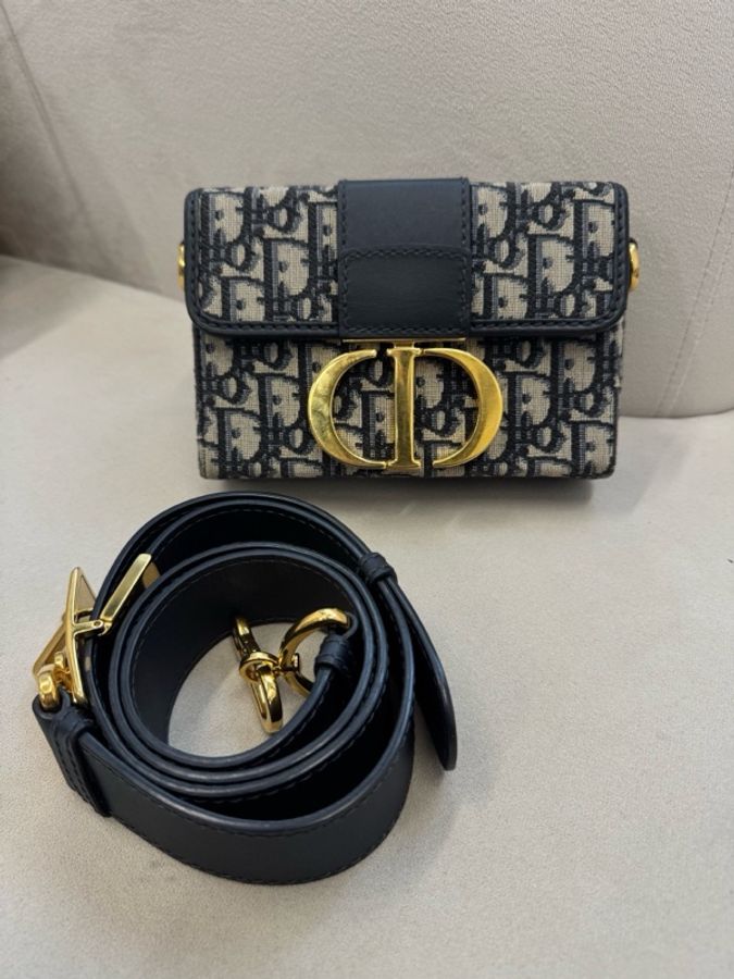 Dior迪奧老花蒙田mini box盒子包 尺寸18×12 有肩帶-0