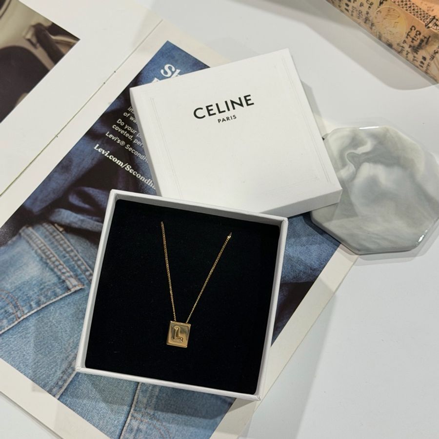 Celine • 經典字母L淡金項鍊 全配🈶盒-2