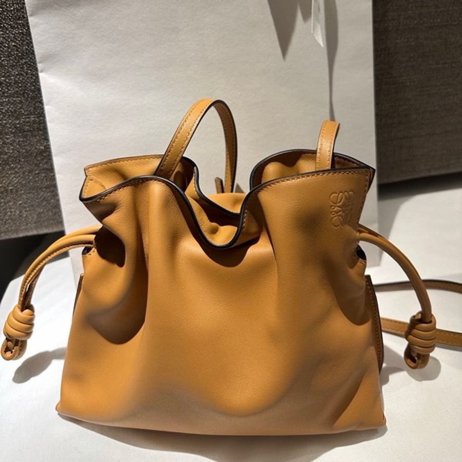 二手9成5新 Loewe Flamenco Medium焦糖色-1