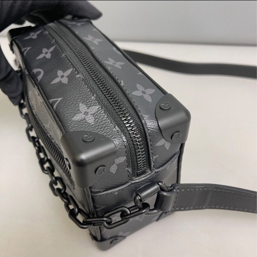 寶藏男孩包款❤️🔥Lv路易威登黑色老花黑武士mini soft trunk盒子包單肩斜挎鏈條包-17