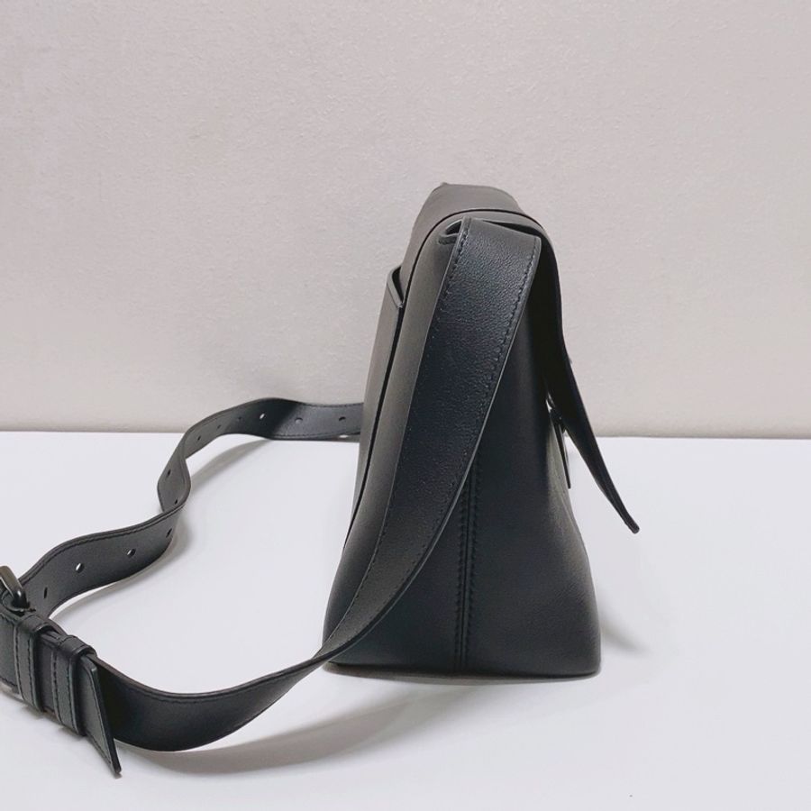 【威選精品】 🖤 BALENCIAGA Downtown 黑色沙漏包 中號 🖤-3
