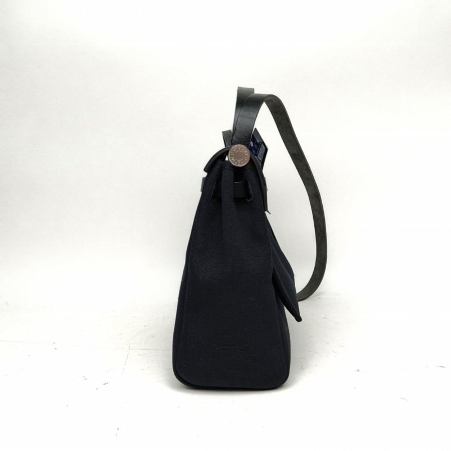 HERMES Herbag31黑色帆布/牛皮W刻銀扣肩背包-1