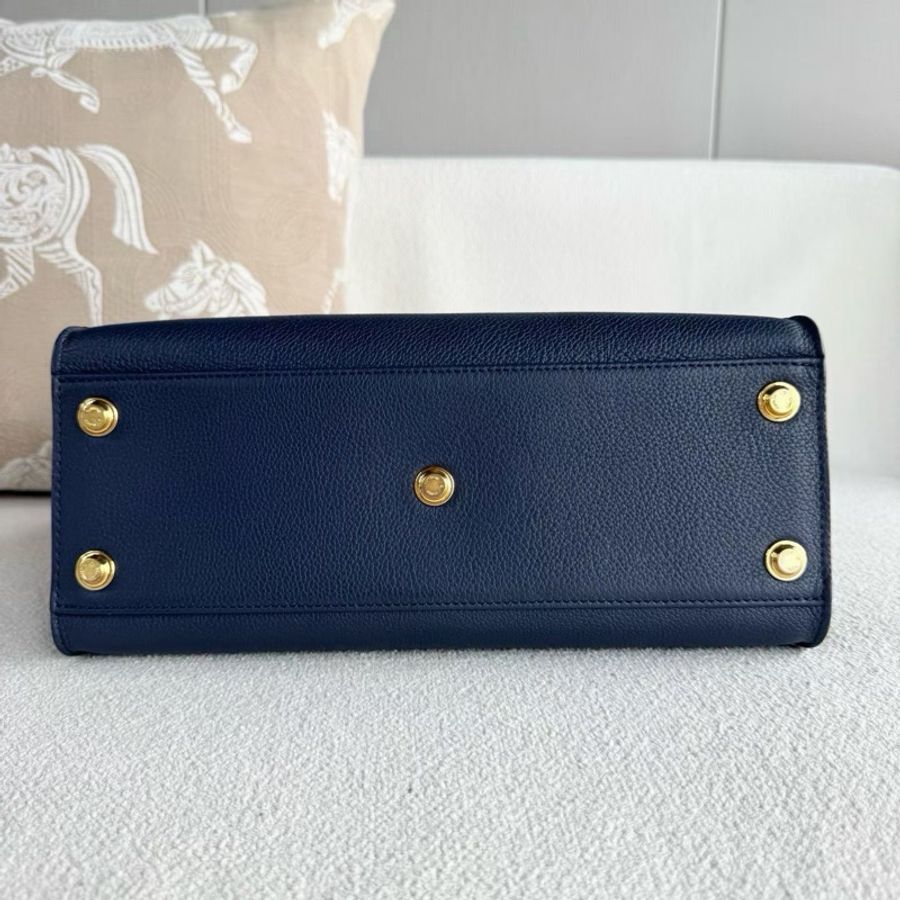 💙 LV On My Side 深藍色全皮手提斜背包 💙-8