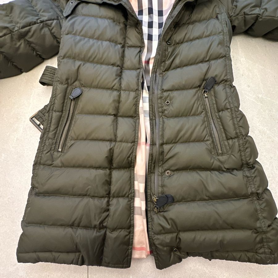 Burberry Brit系列毛領連帽中長款羽絨衣 S號-2