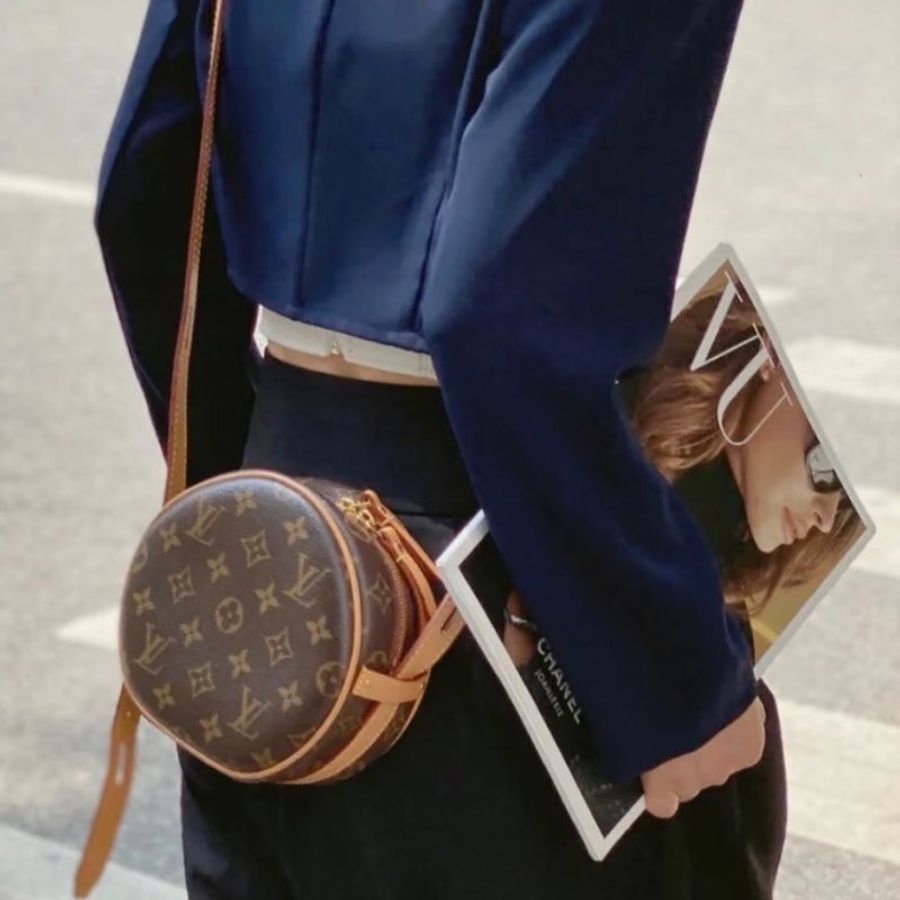 Louis Vuitton - 原花軟圓餅斜背包-1