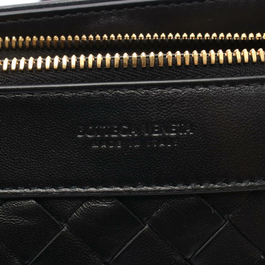 BOTTEGA VENETA Andiamo Pouch Intrecciato 單肩包 837574VCPP18425 皮革黑色全新女式-3