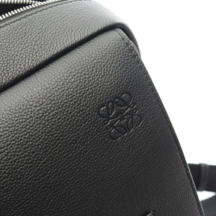 LOEWE 軍旅風 Anagram 雙肩包 B553J18X041100 黑色真皮男士新款-4