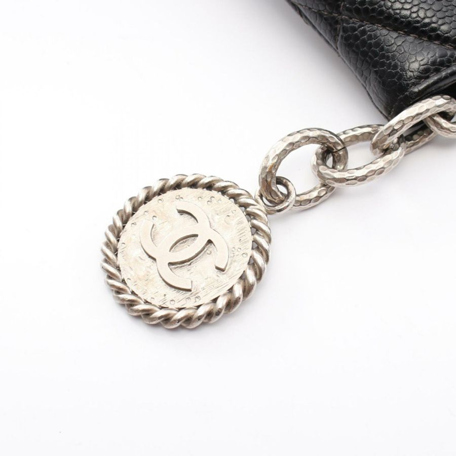 香奈兒 (CHANEL) Medallion 手提包 A01804 黑色粒面小牛皮,二手 SHW CC-9