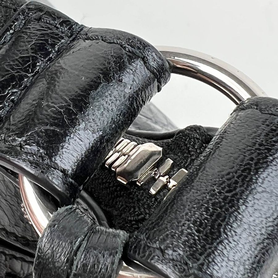 KÉSH 凱仕精品|BALENCIAGA Le Cagole XS 機車包 黑色肩背包|巴黎世家 Arena 羊皮水鑽銀釦半月包|附愛心鏡零錢包-18