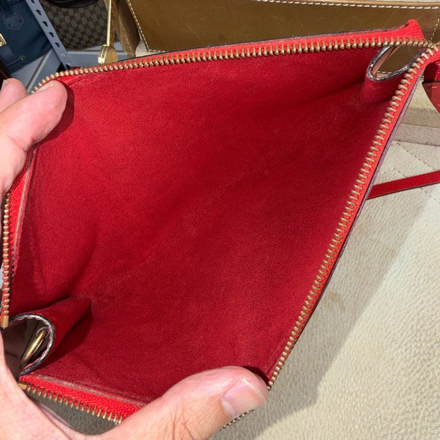 上架中🔑Louis Vuitton 紅EPI水波紋麻將包-18