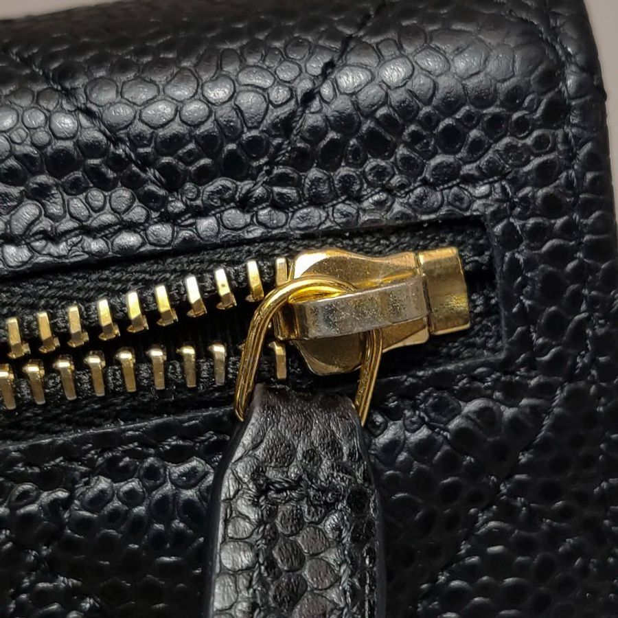 Chanel CC Bag牛皮純色菱格絎縫雙C Logo錢包-10