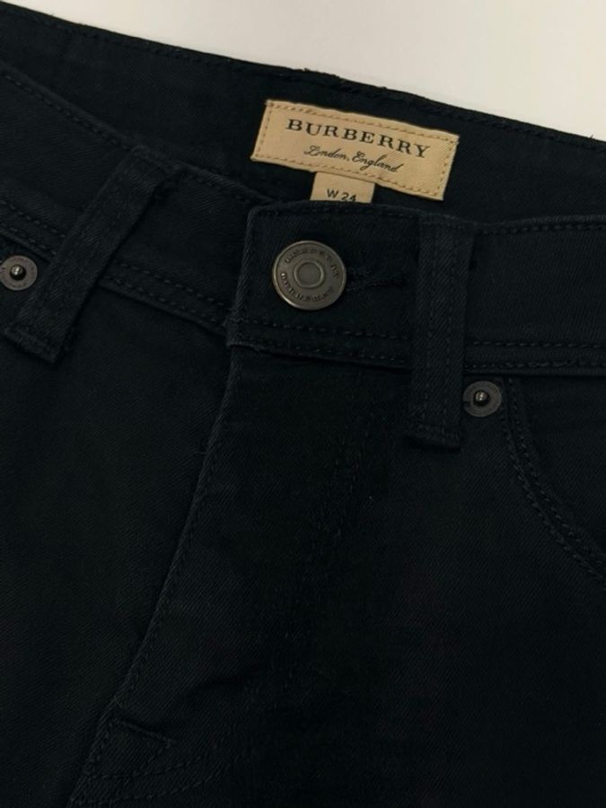 BURBERRY 英國 SKINNY 彈性緊身皮革字母牛仔長褲 黑色-4