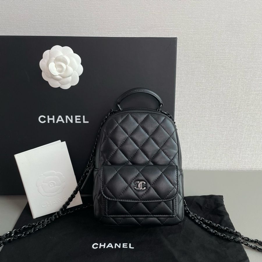 💎Chanel香奈兒｜25P 全黑soblack羊皮mini雙肩包 小書包｜98新芯片款-1