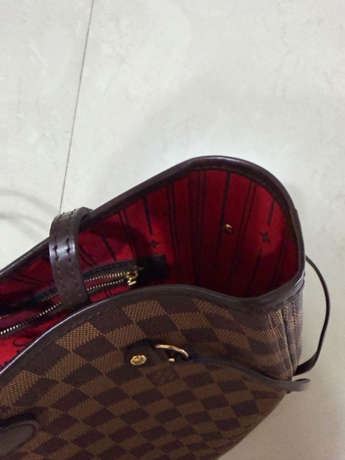 LV Neverfull MM-18