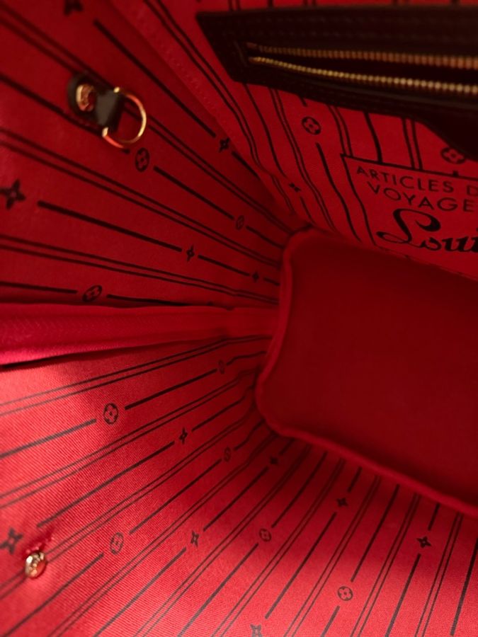 LV Neverfull MM-32