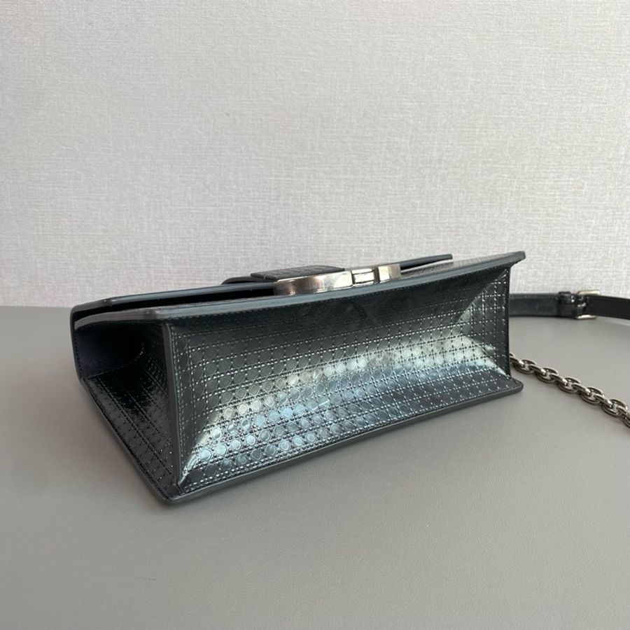 Dior迪奧💜 蒙田30 藤格紋銀扣限量款 98新 20年-4