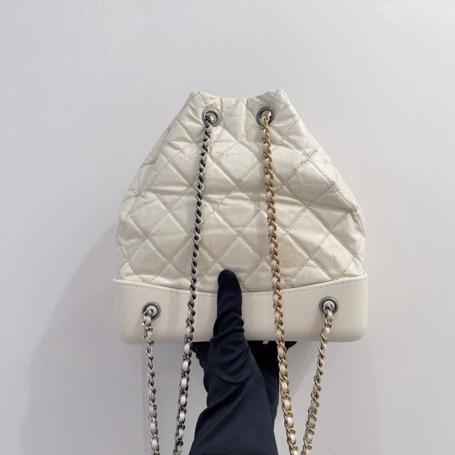 Chanel香奈兒 奶白色掌紋牛皮流浪雙肩包小書包 尺寸:23*10*22cm-2