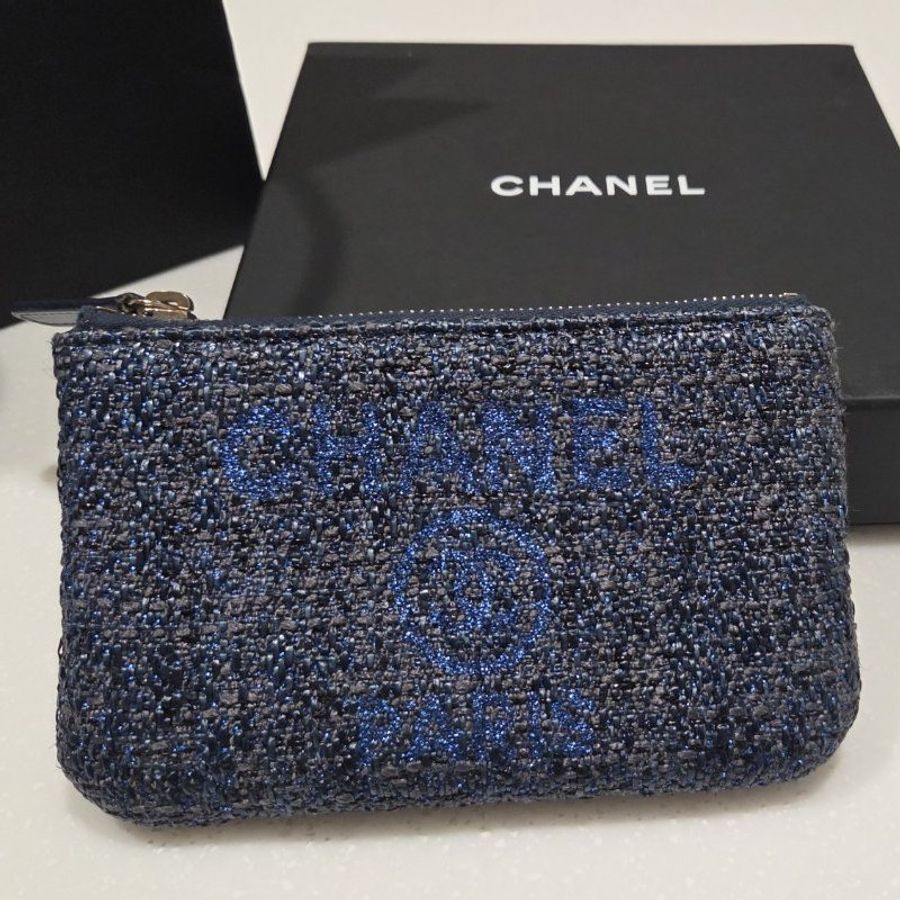 CHANEL香奈兒牛仔丹寧金蔥LOGO一字拉鍊零錢包/ 卡包-2