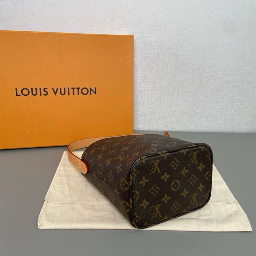 Louis Vuitton 路易威登👑 all in bb 老花水桶包 99新 芯片款 尺寸：17×19 附件：肩帶 子袋 塵袋 26年3月小票 包裝盒-2