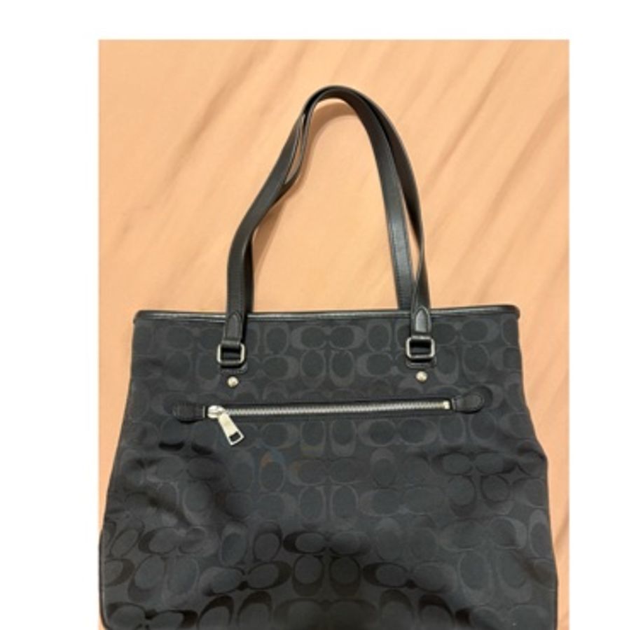 Coach Signature 緹花織紋托特包-10