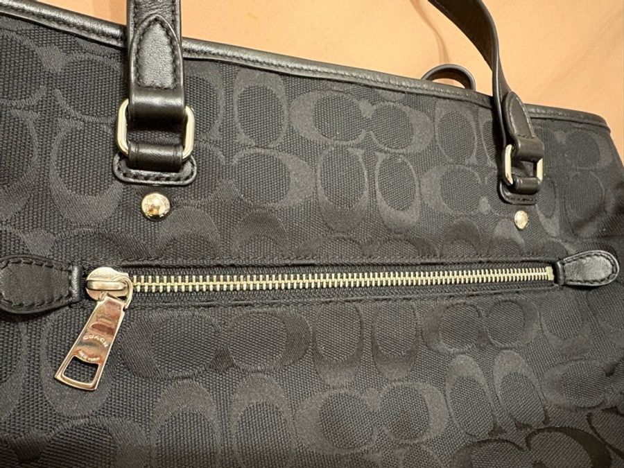 Coach Signature 緹花織紋托特包-14