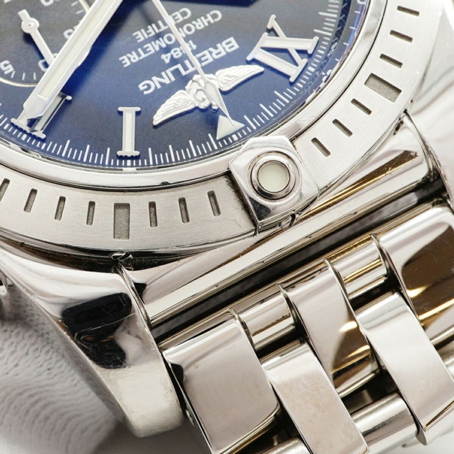 百年靈 Chronomat 44 JSP 日本限量版（500 枚）AB01153A AB0115 黑色錶盤男士腕錶-6