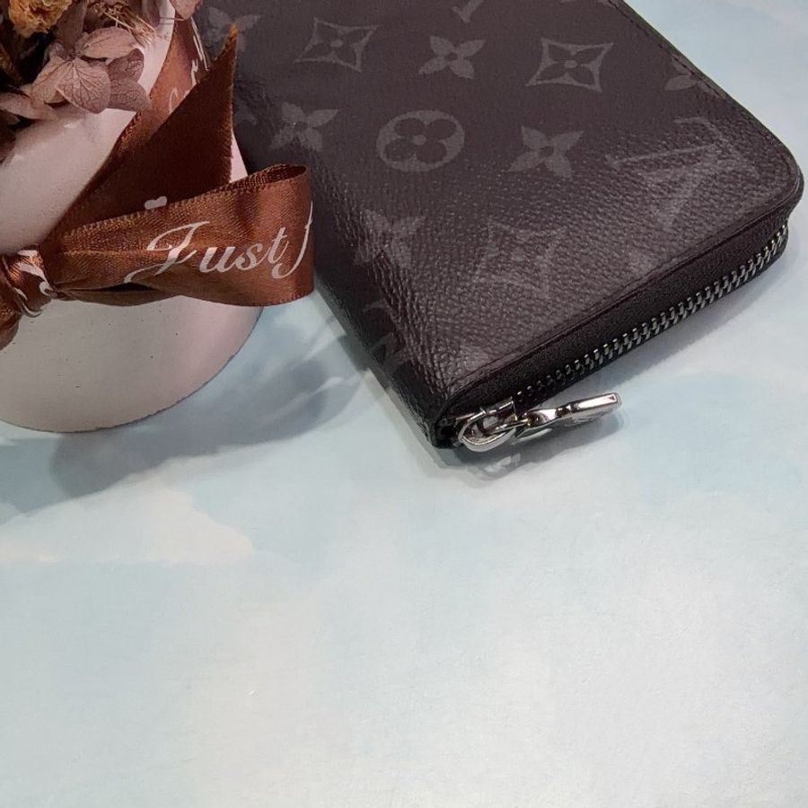 LV Monogram Eclipse拉鍊長夾-7