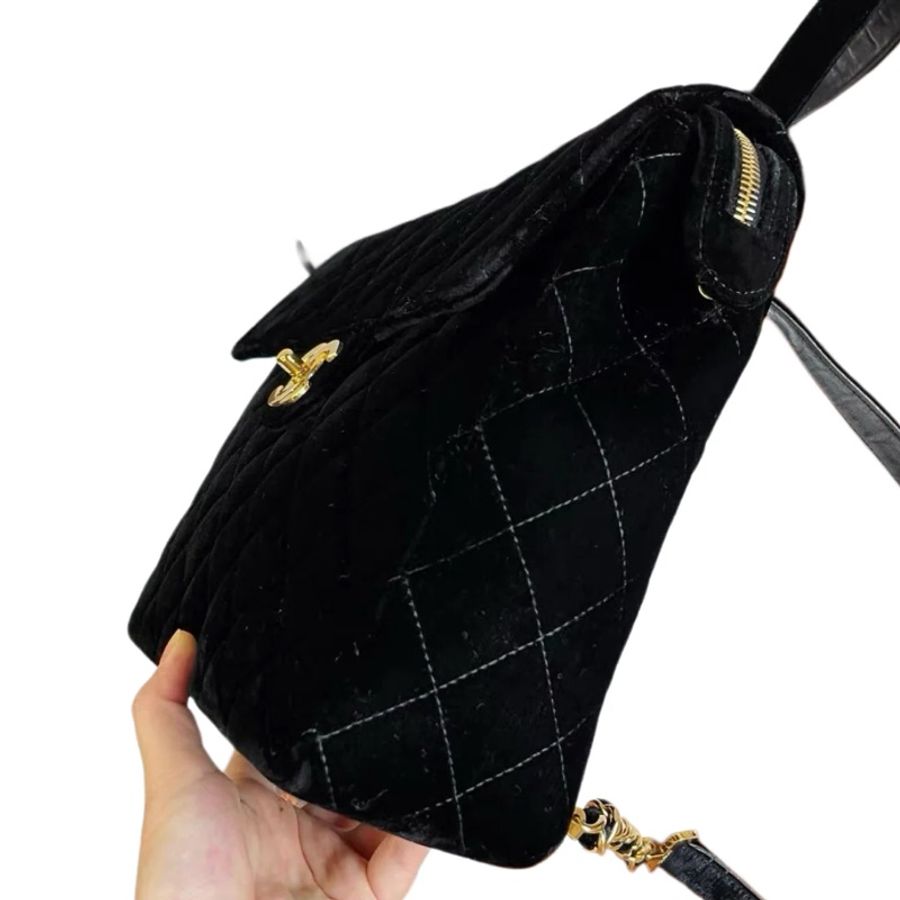 Chanel 貝嫂雙c扣黑金絲絨方胖子雙肩包-2