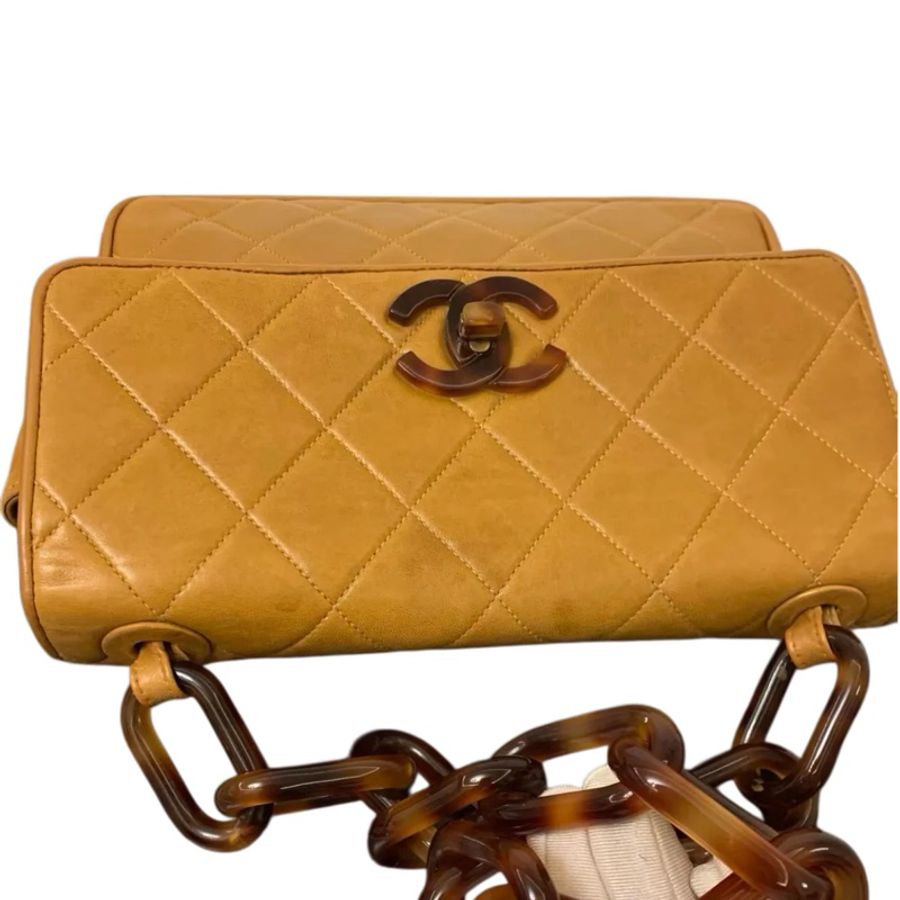 Chanel 菱格紋雙C亞克力玳瑁鏈條包-10